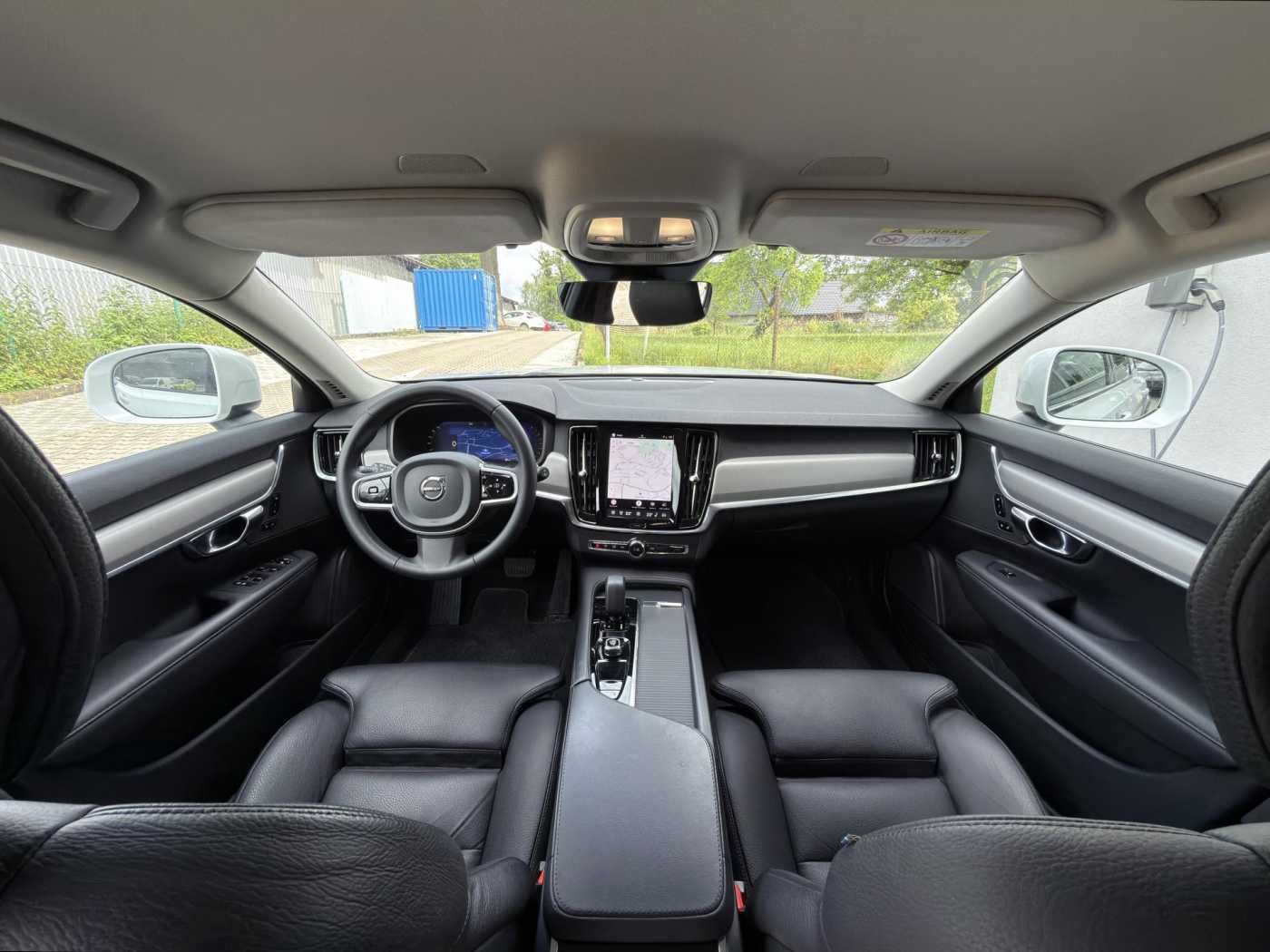 Volvo V90 Cross Country