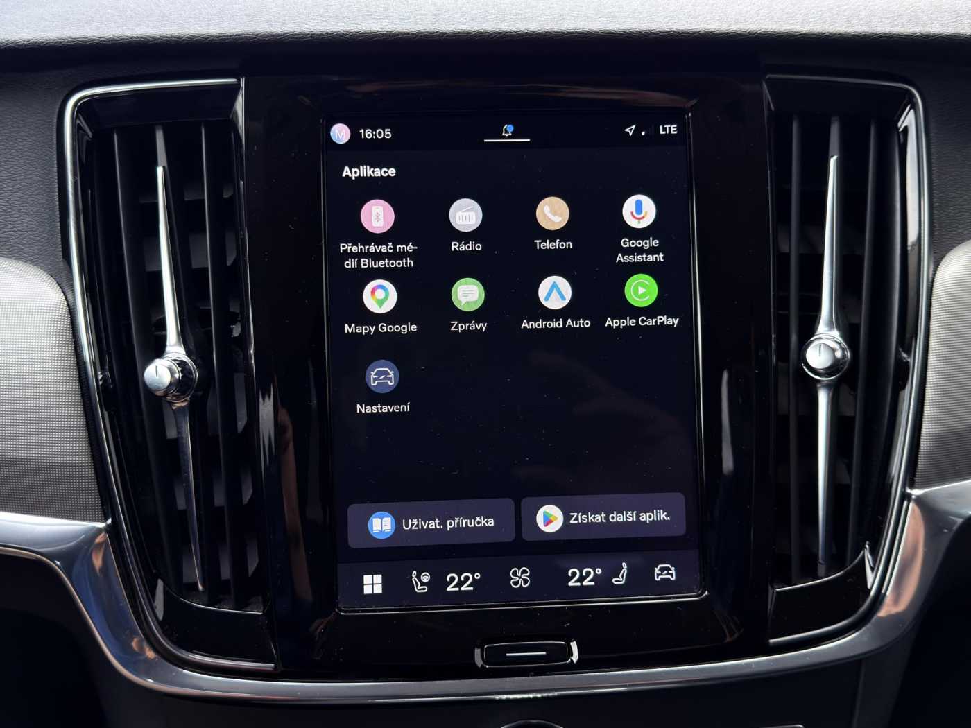 Volvo V90 Cross Country