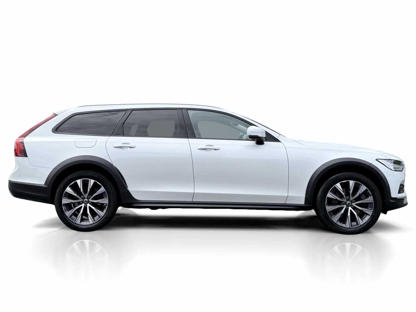 Volvo V90 Cross Country