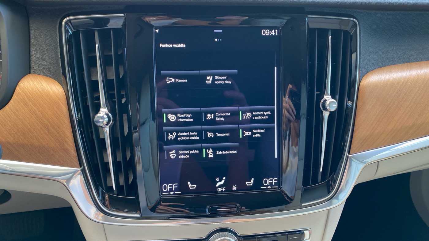 Volvo V90