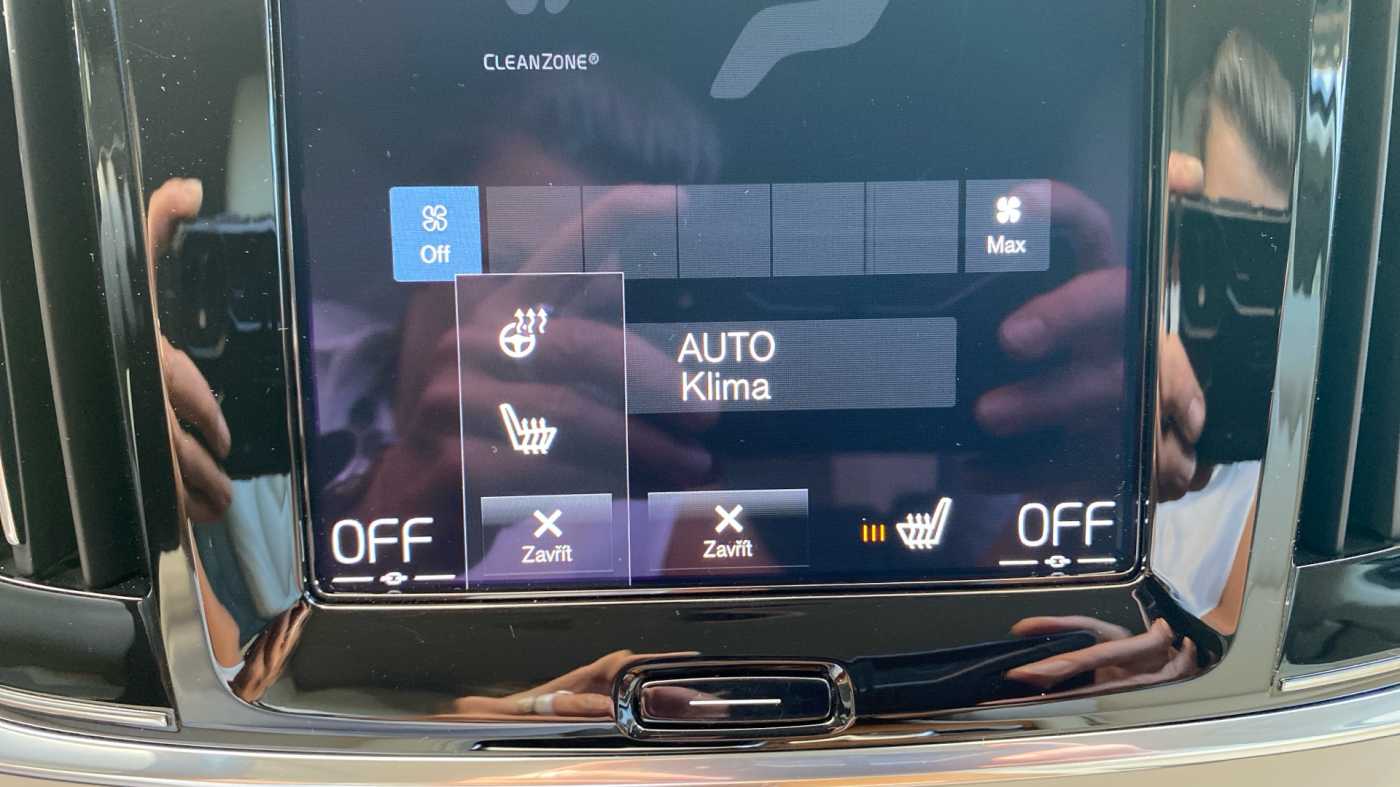 Volvo V90