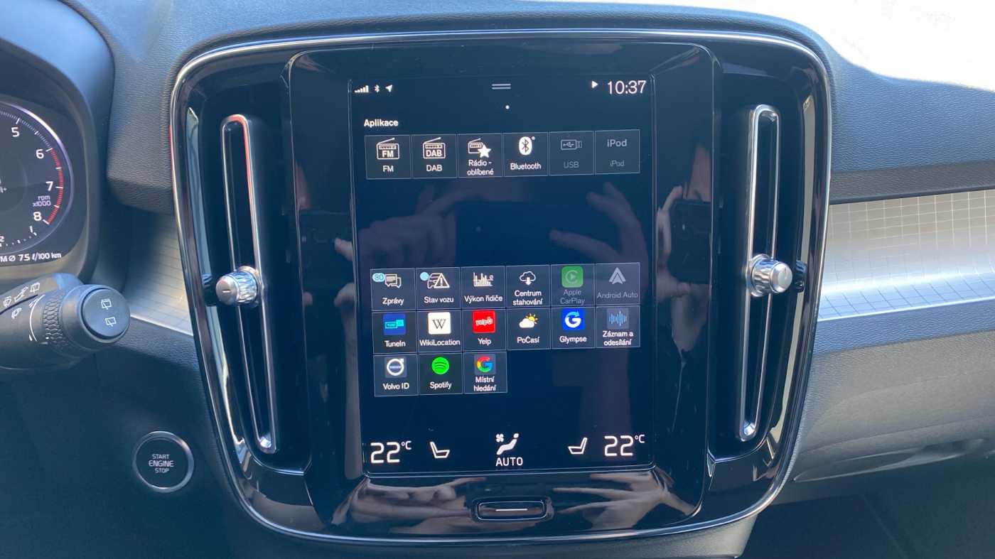 Volvo XC40