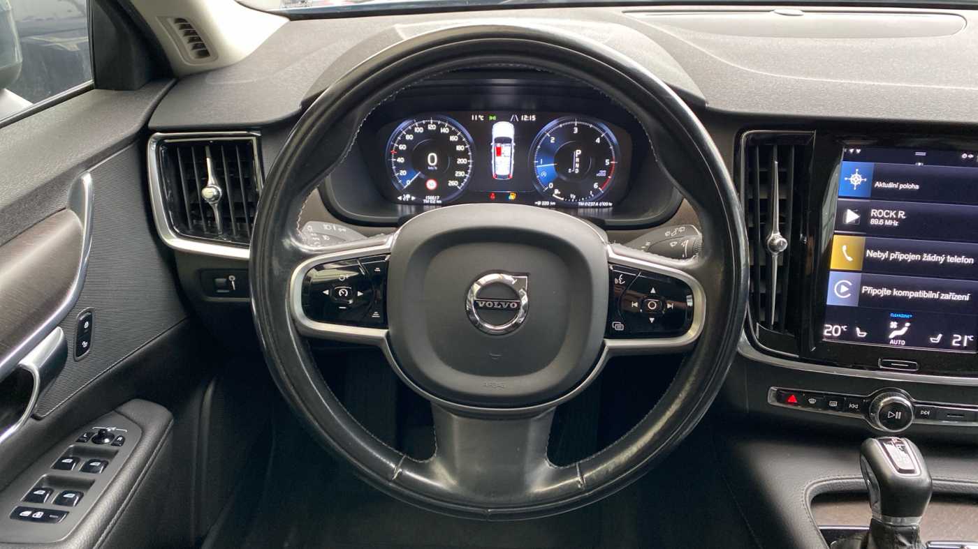 Volvo V90 Cross Country