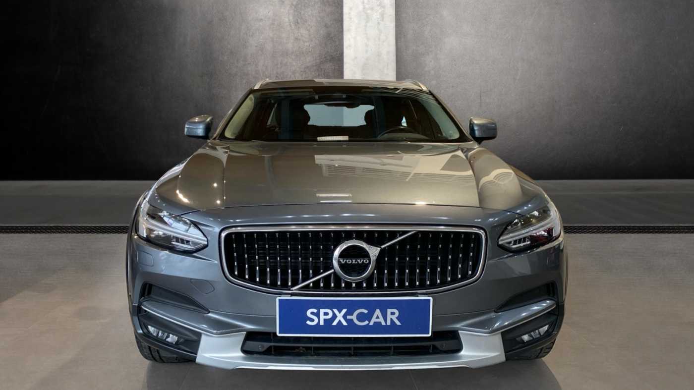 Volvo V90 Cross Country