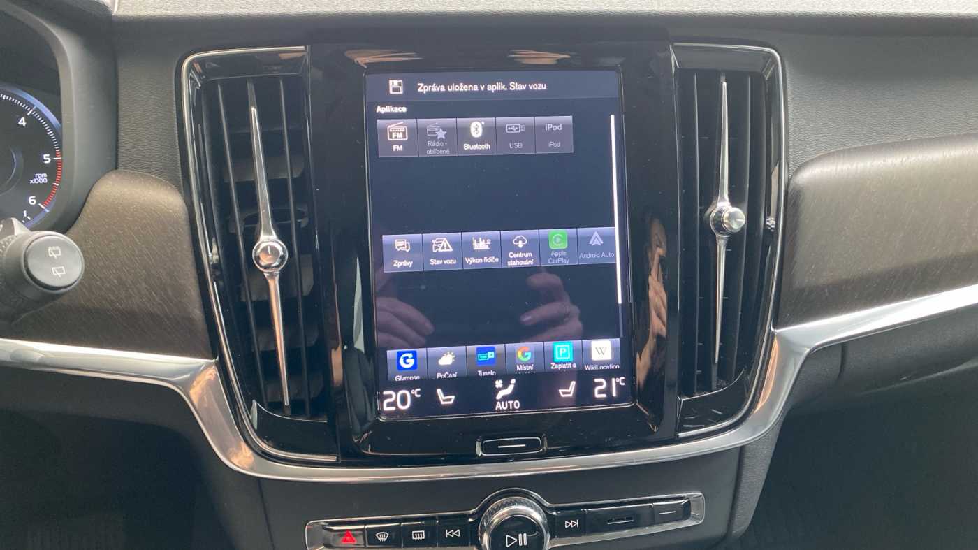 Volvo V90 Cross Country