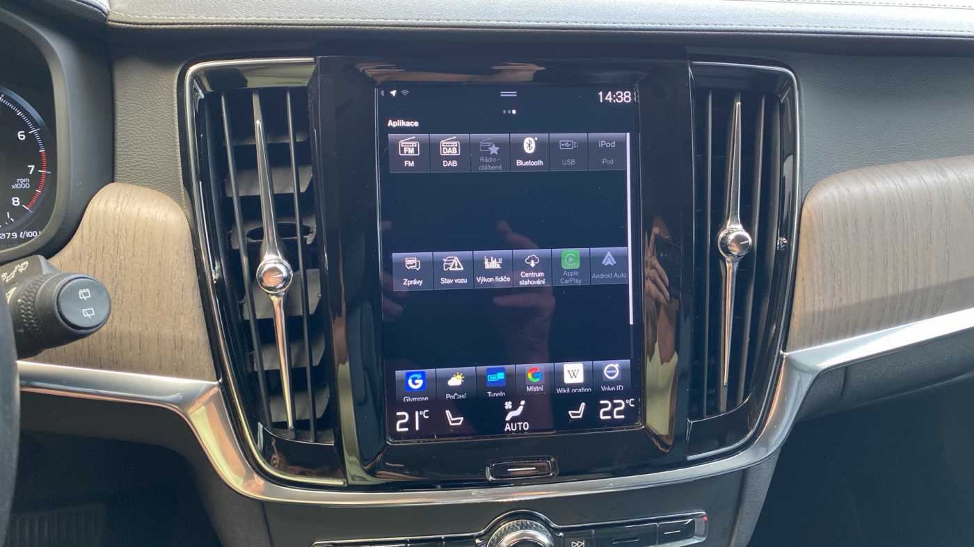 Volvo V90