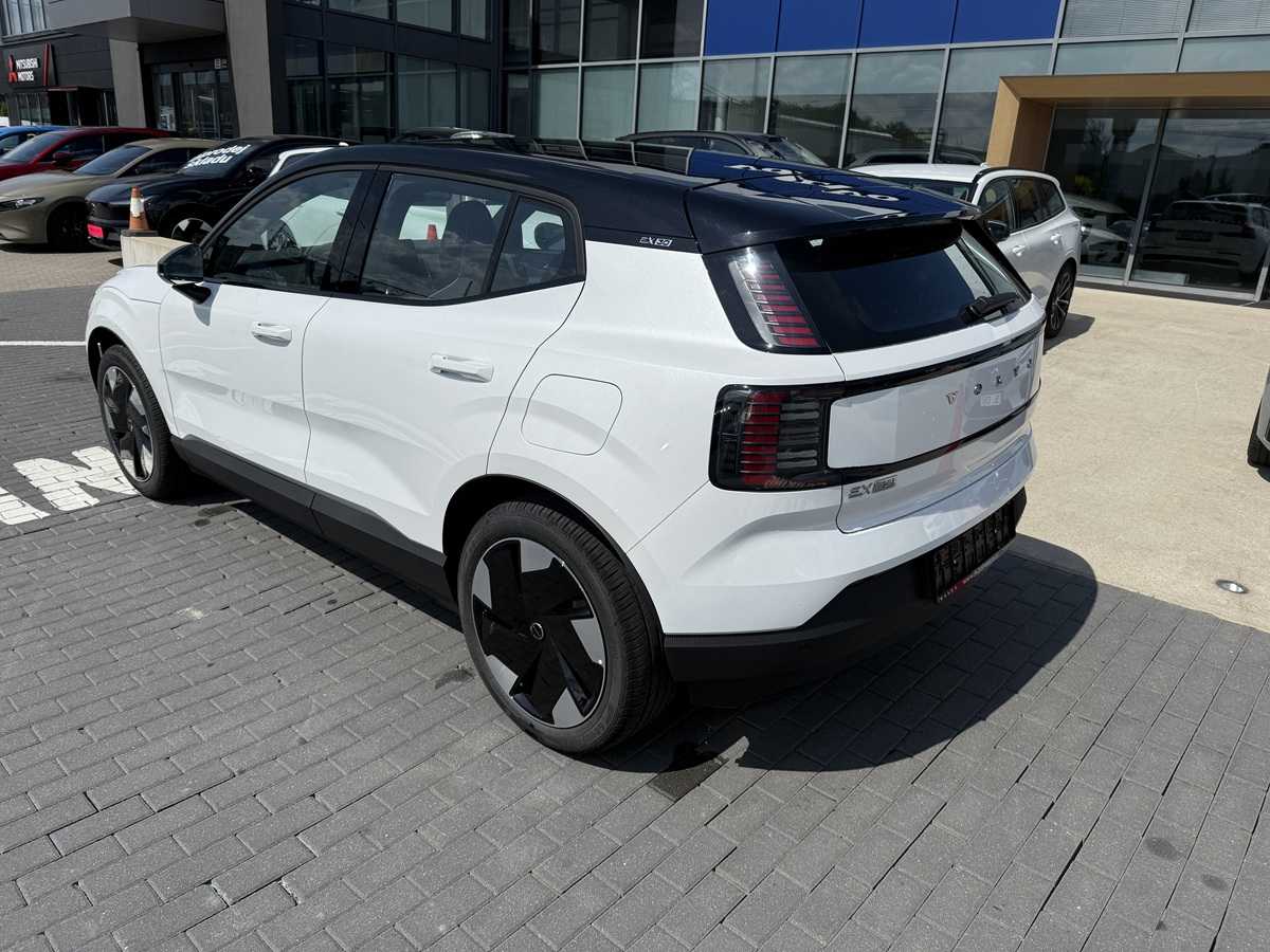 Volvo EX30