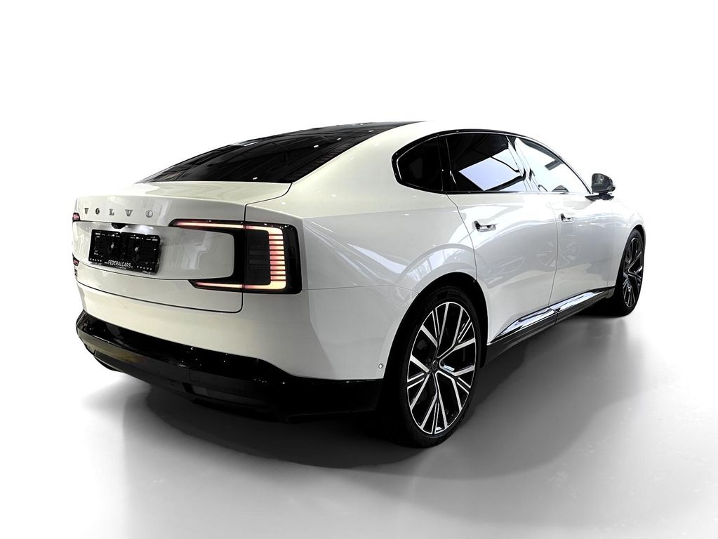 Volvo ES90
