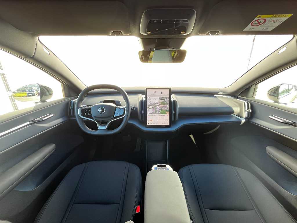 Volvo EX30