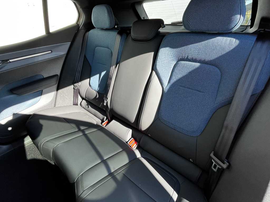 Volvo EX30