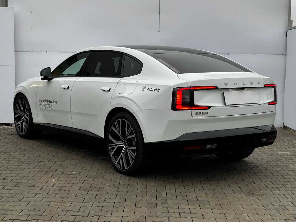 Volvo ES90