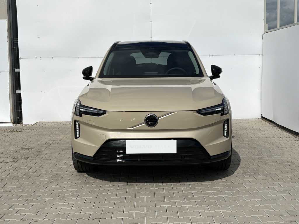 Volvo EX90
