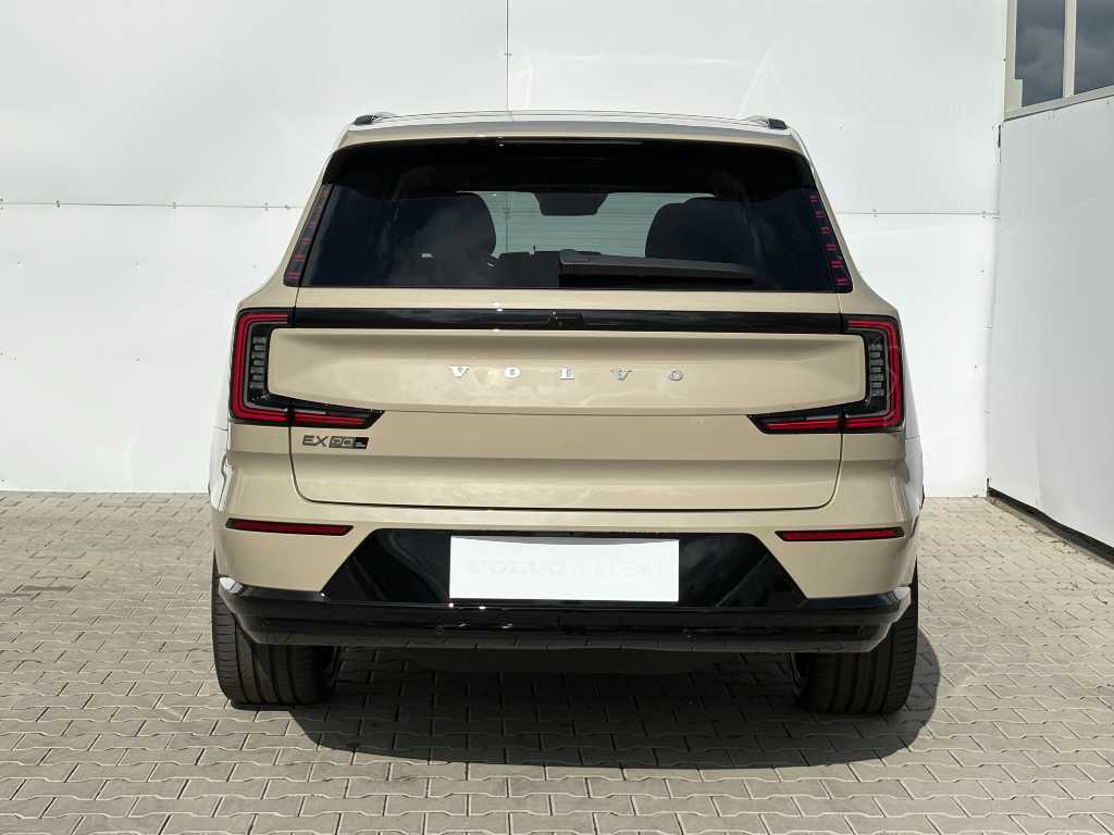 Volvo EX90
