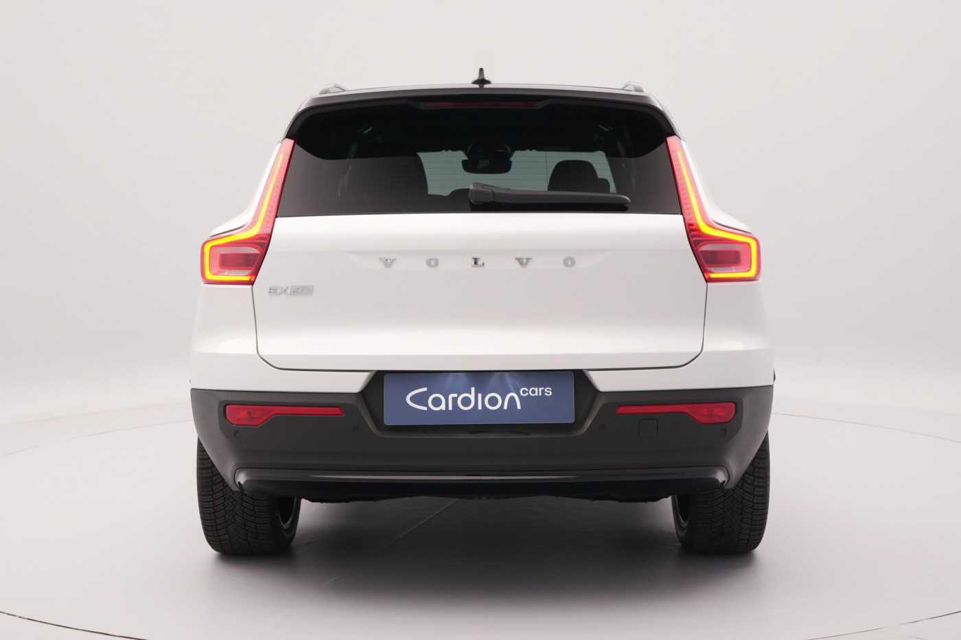 Volvo EX40