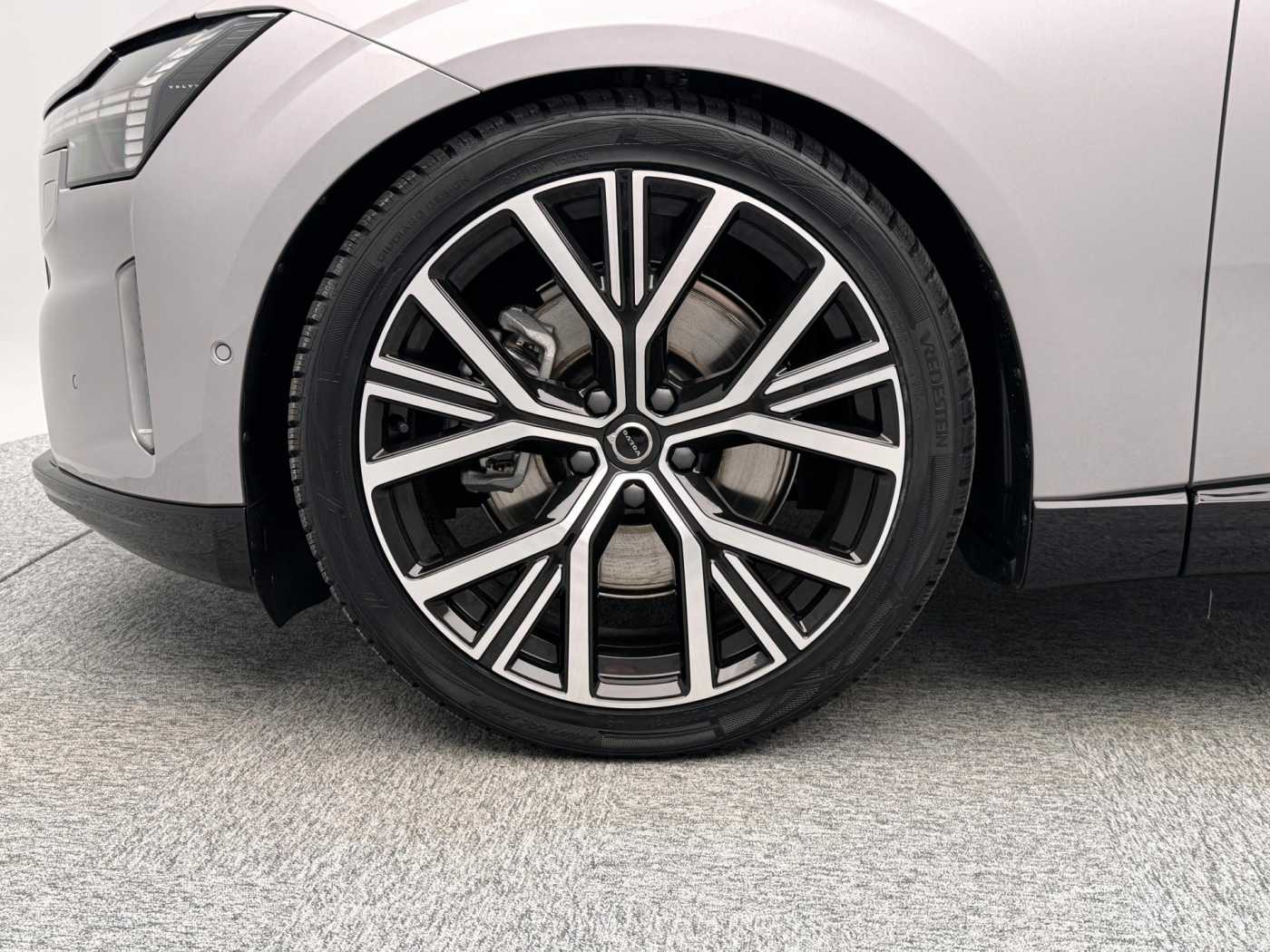 Volvo ES90