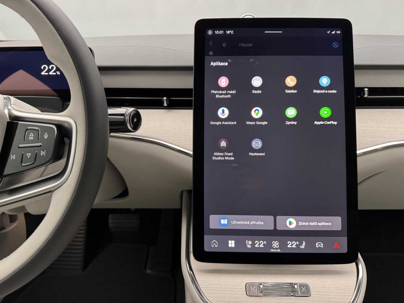Volvo ES90