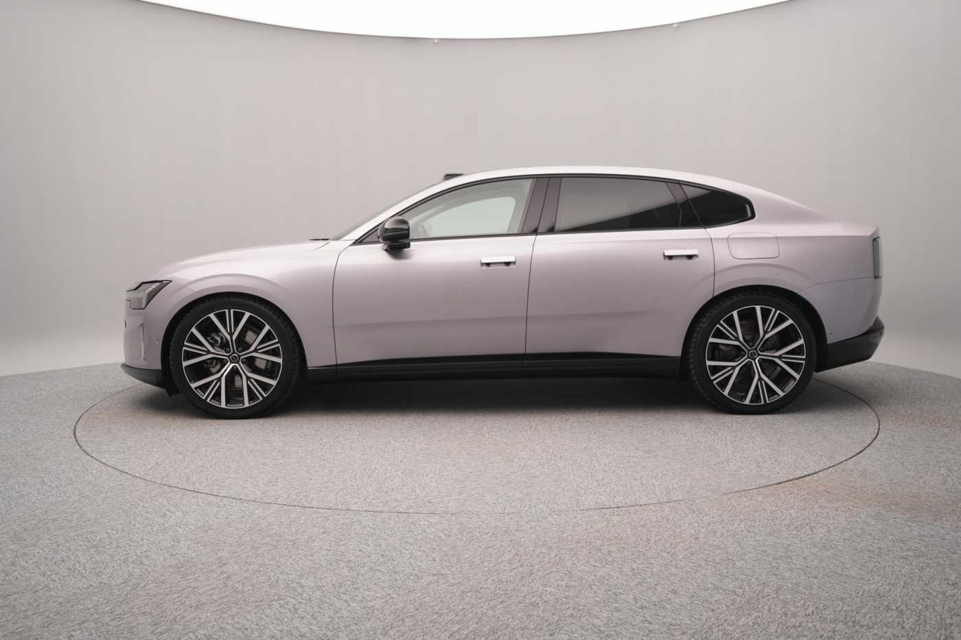 Volvo ES90