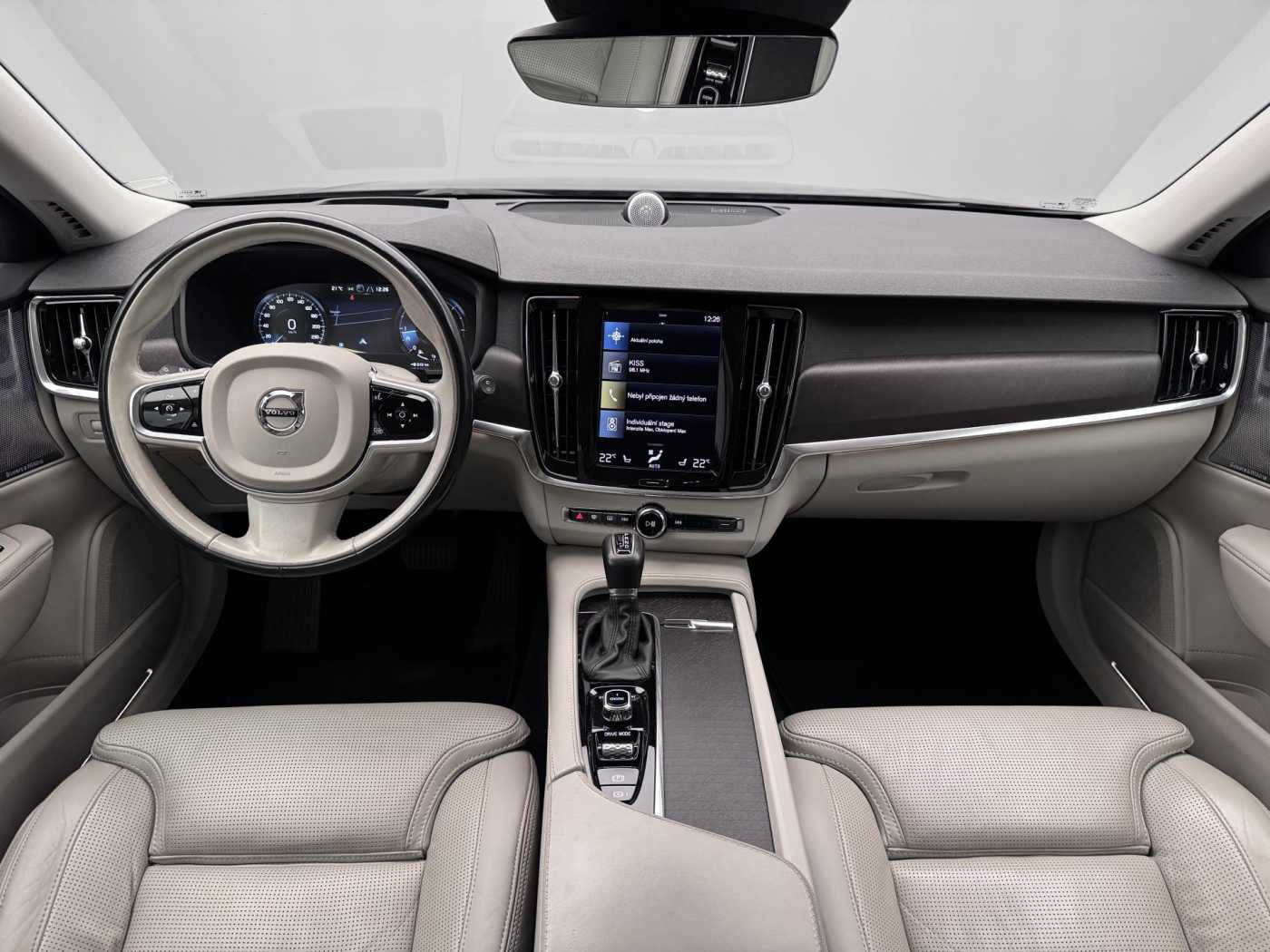 Volvo V90 Cross Country