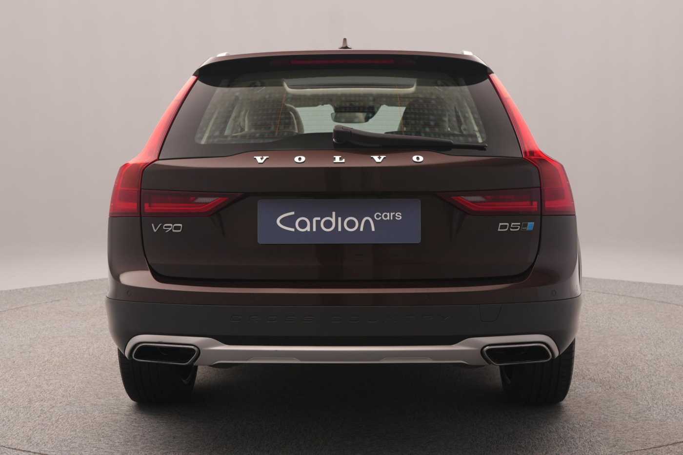 Volvo V90 Cross Country
