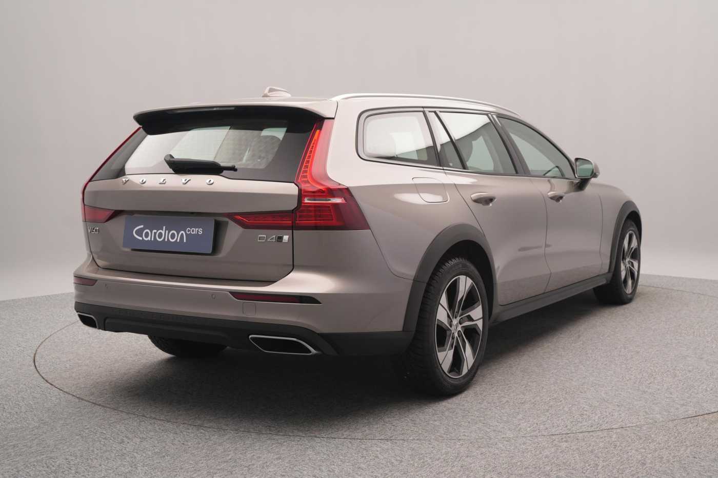 Volvo V60 Cross Country