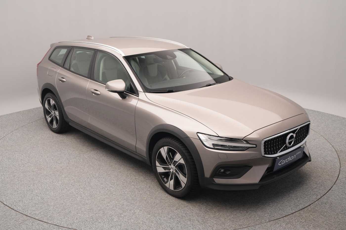 Volvo V60 Cross Country