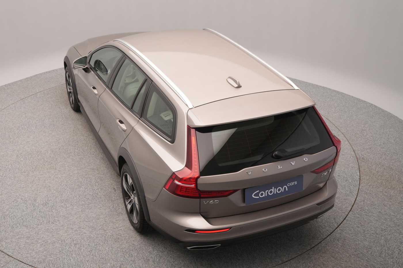 Volvo V60 Cross Country