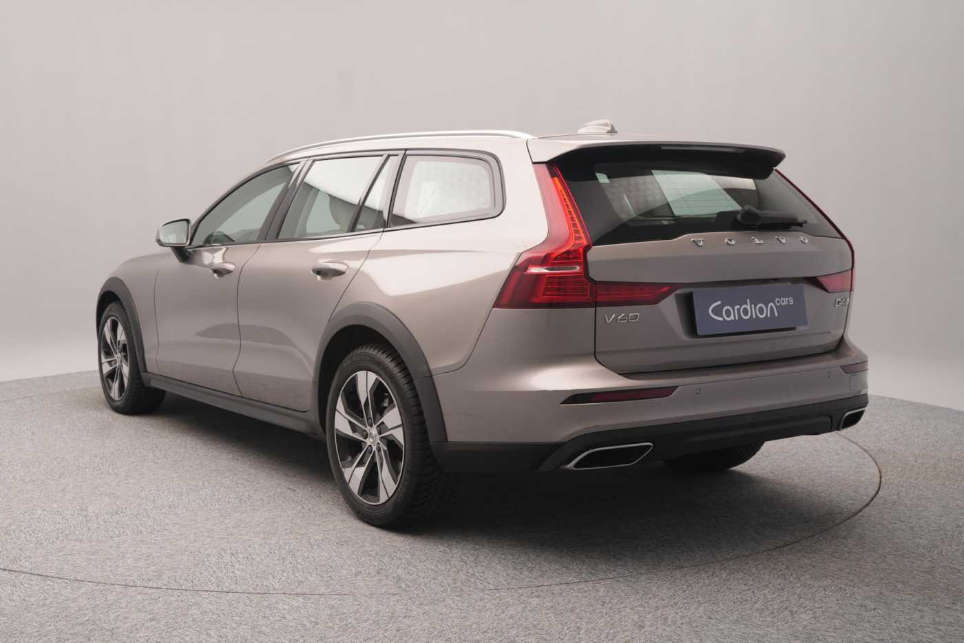 Volvo V60 Cross Country