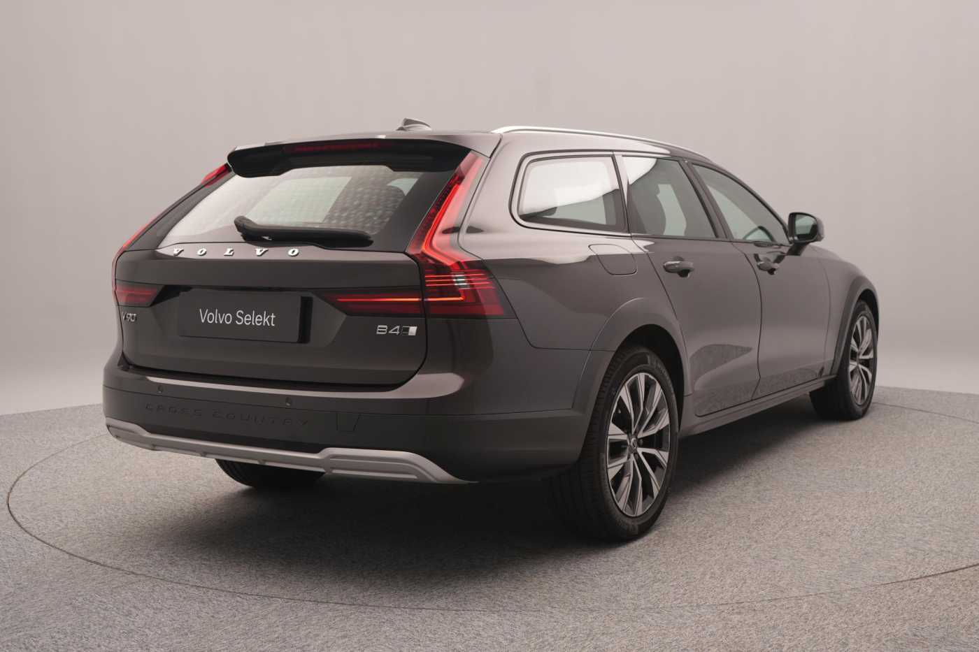 Volvo V90 Cross Country