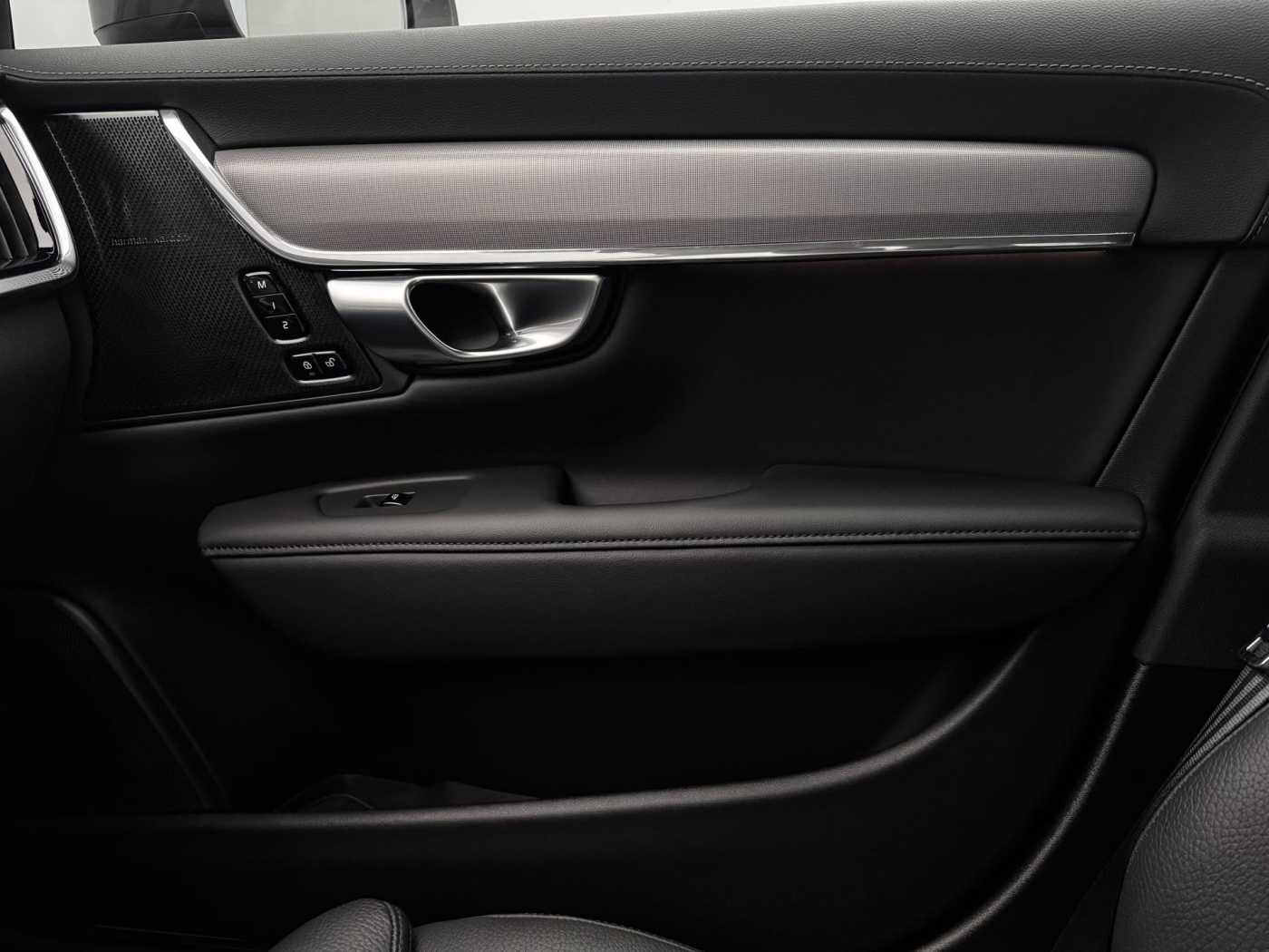 Volvo V90 Cross Country