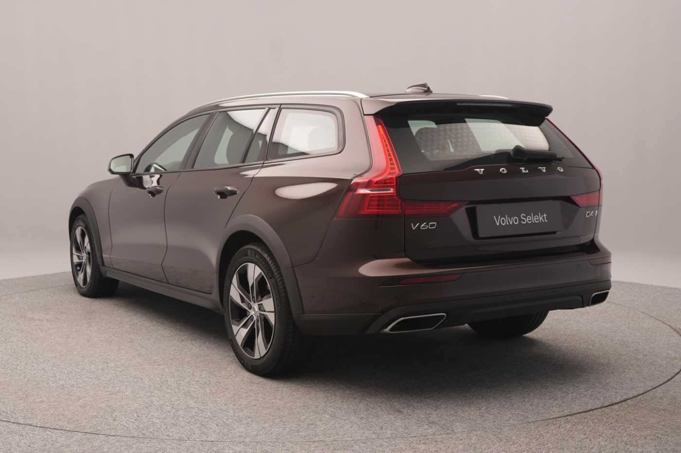Volvo V60 Cross Country