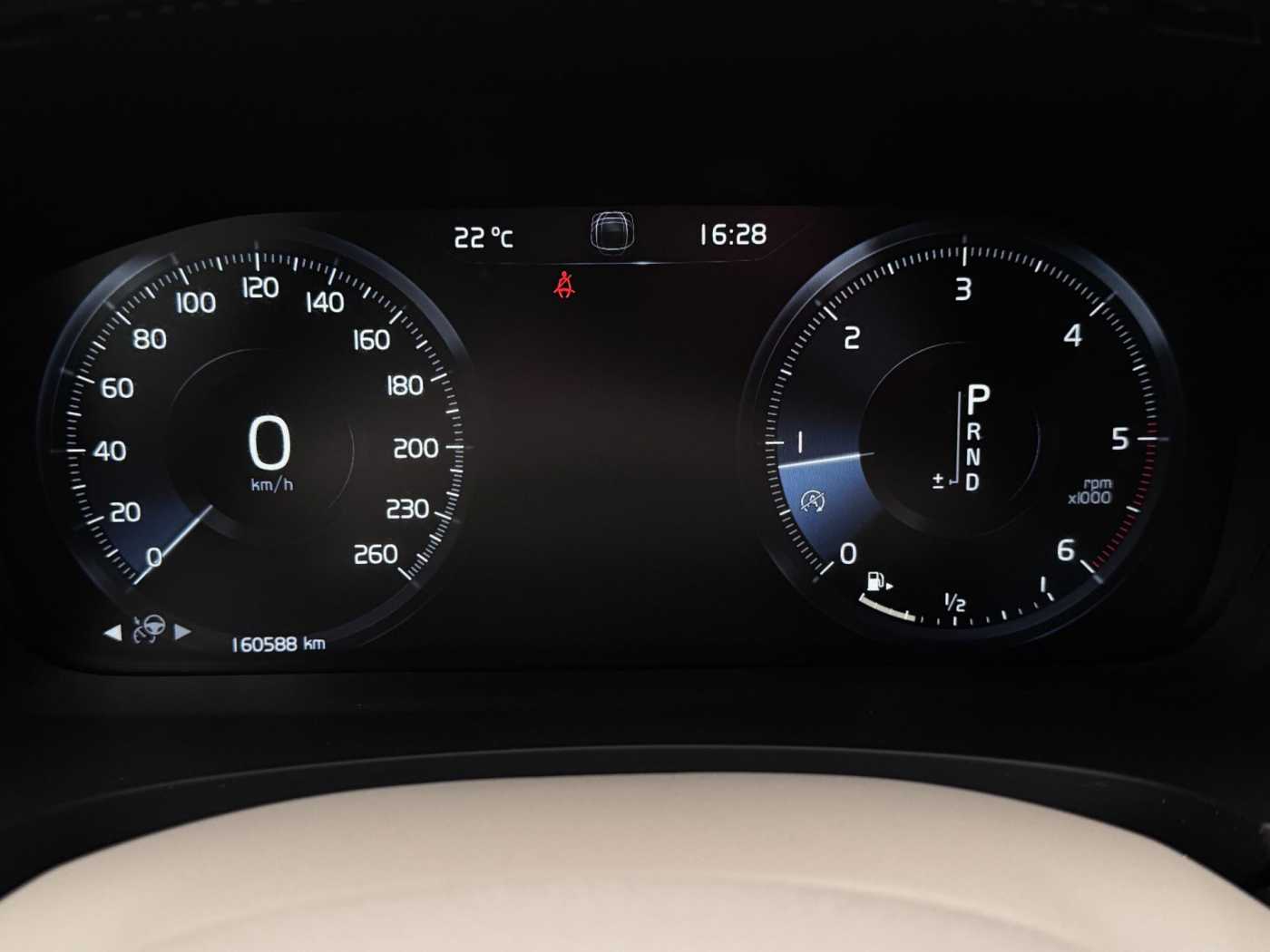 Volvo V90 Cross Country