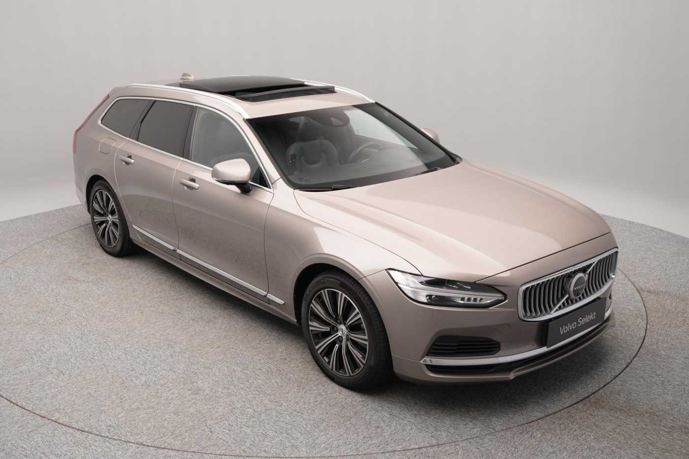 Volvo V90