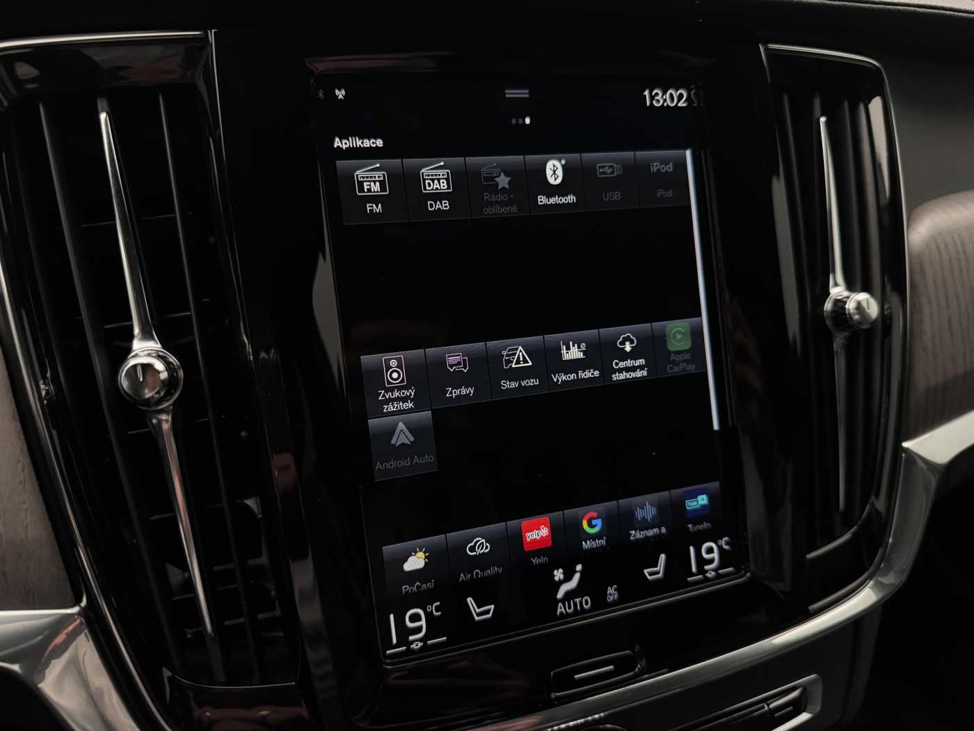 Volvo V90