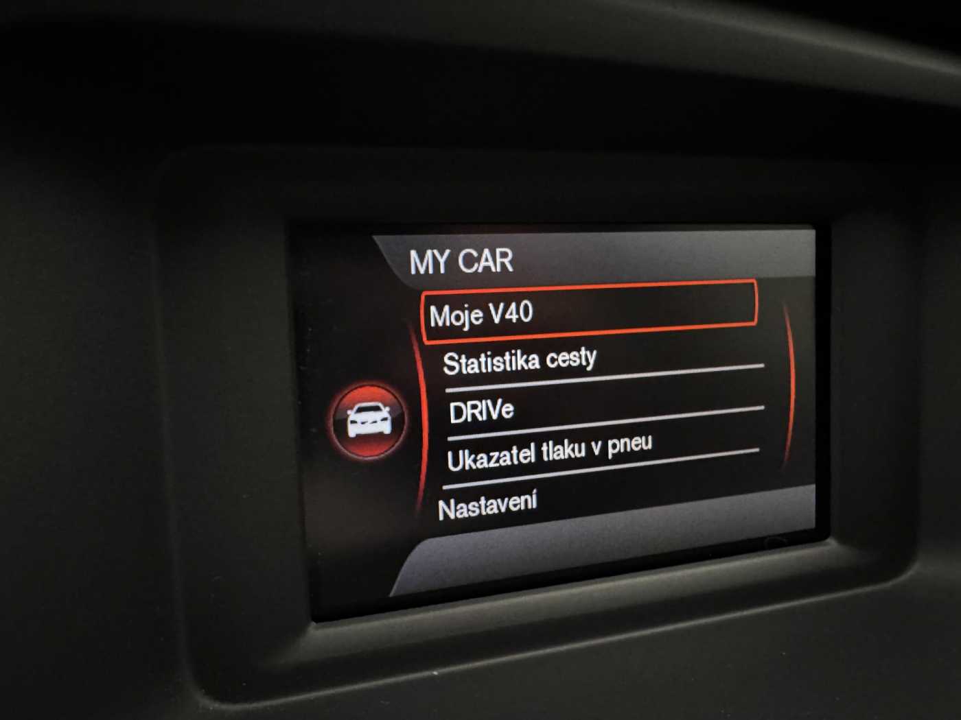 Volvo V40