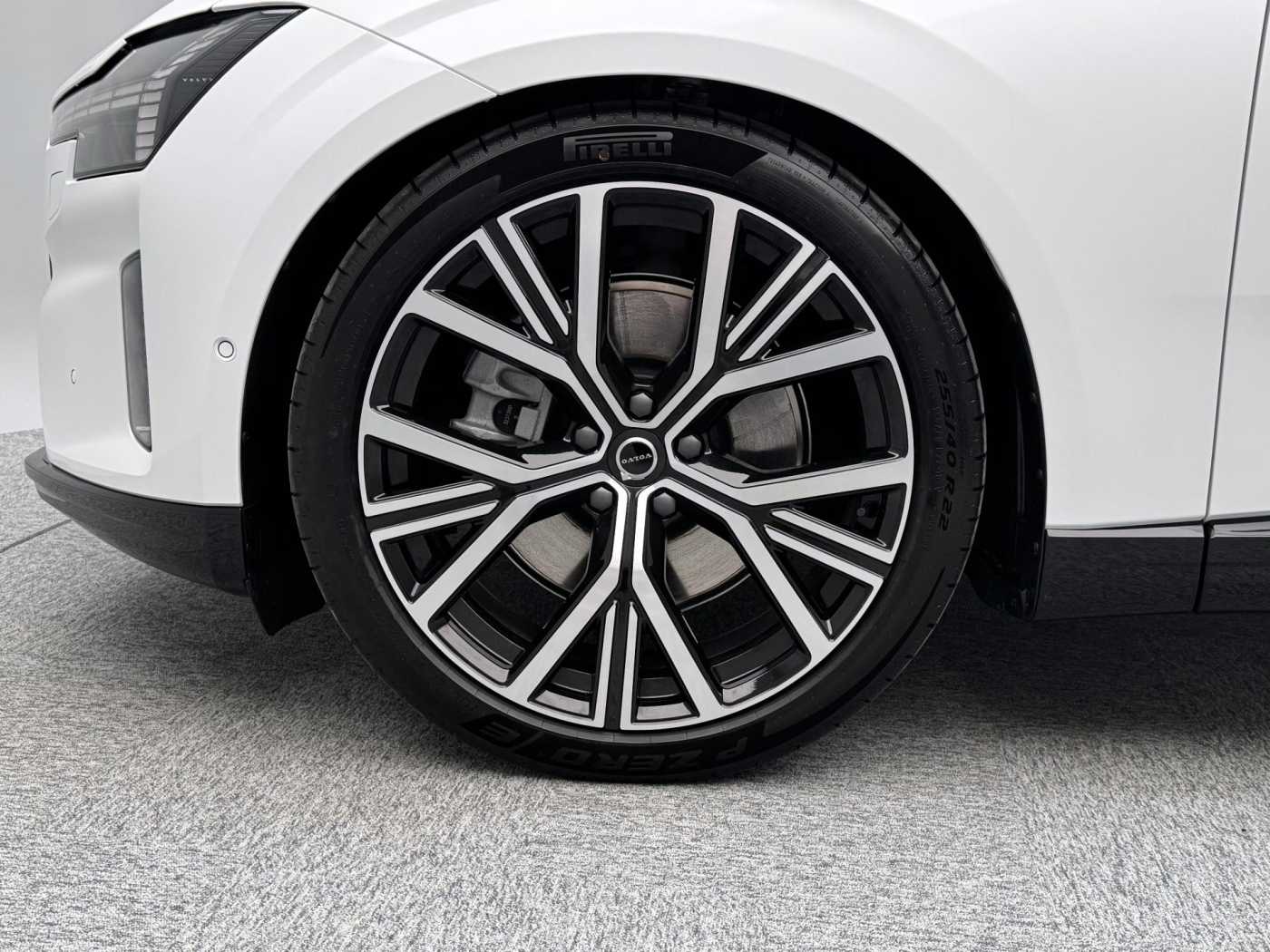 Volvo ES90