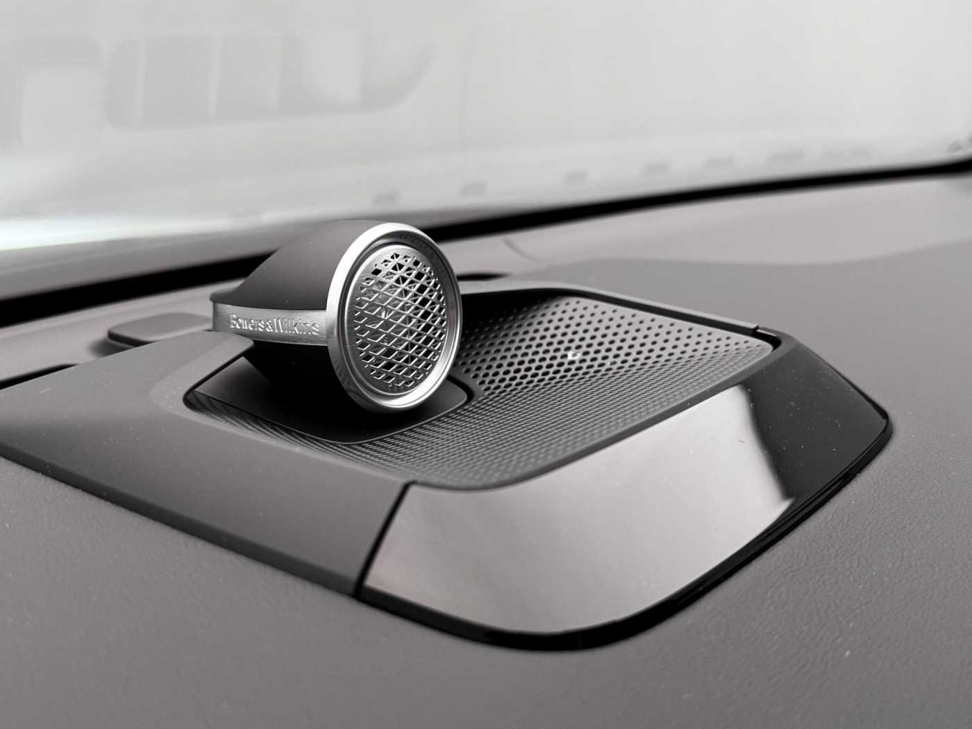 Volvo EX90
