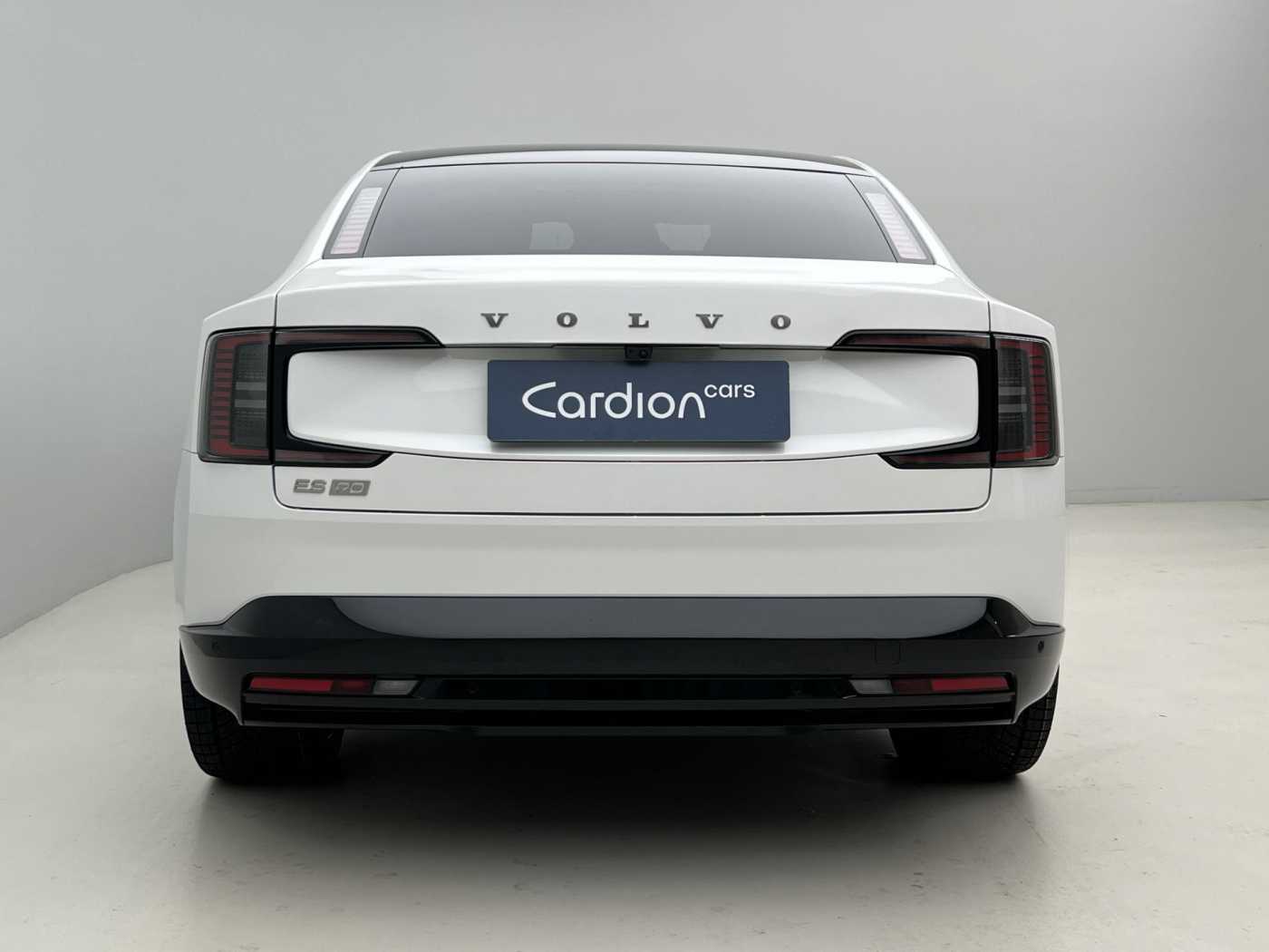 Volvo ES90
