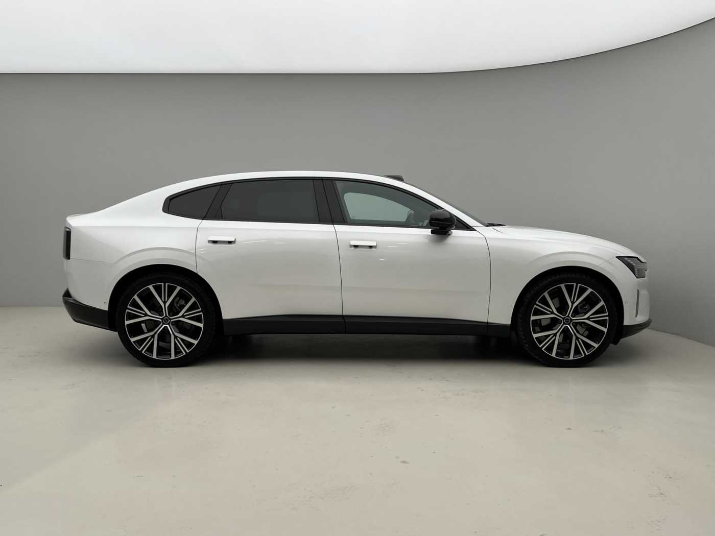 Volvo ES90