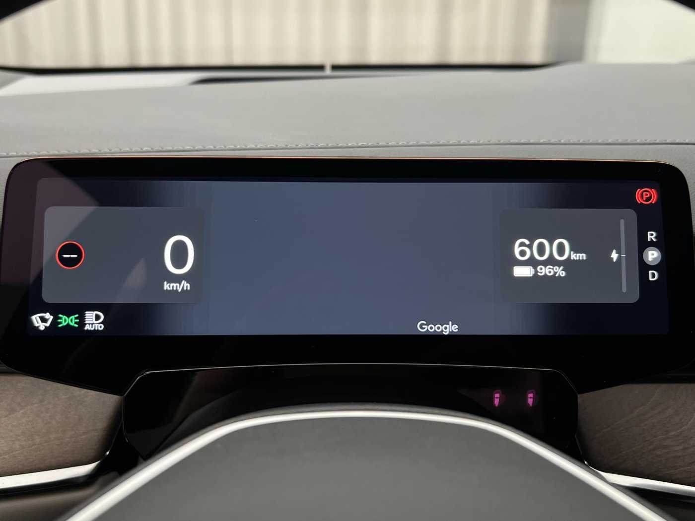 Volvo ES90