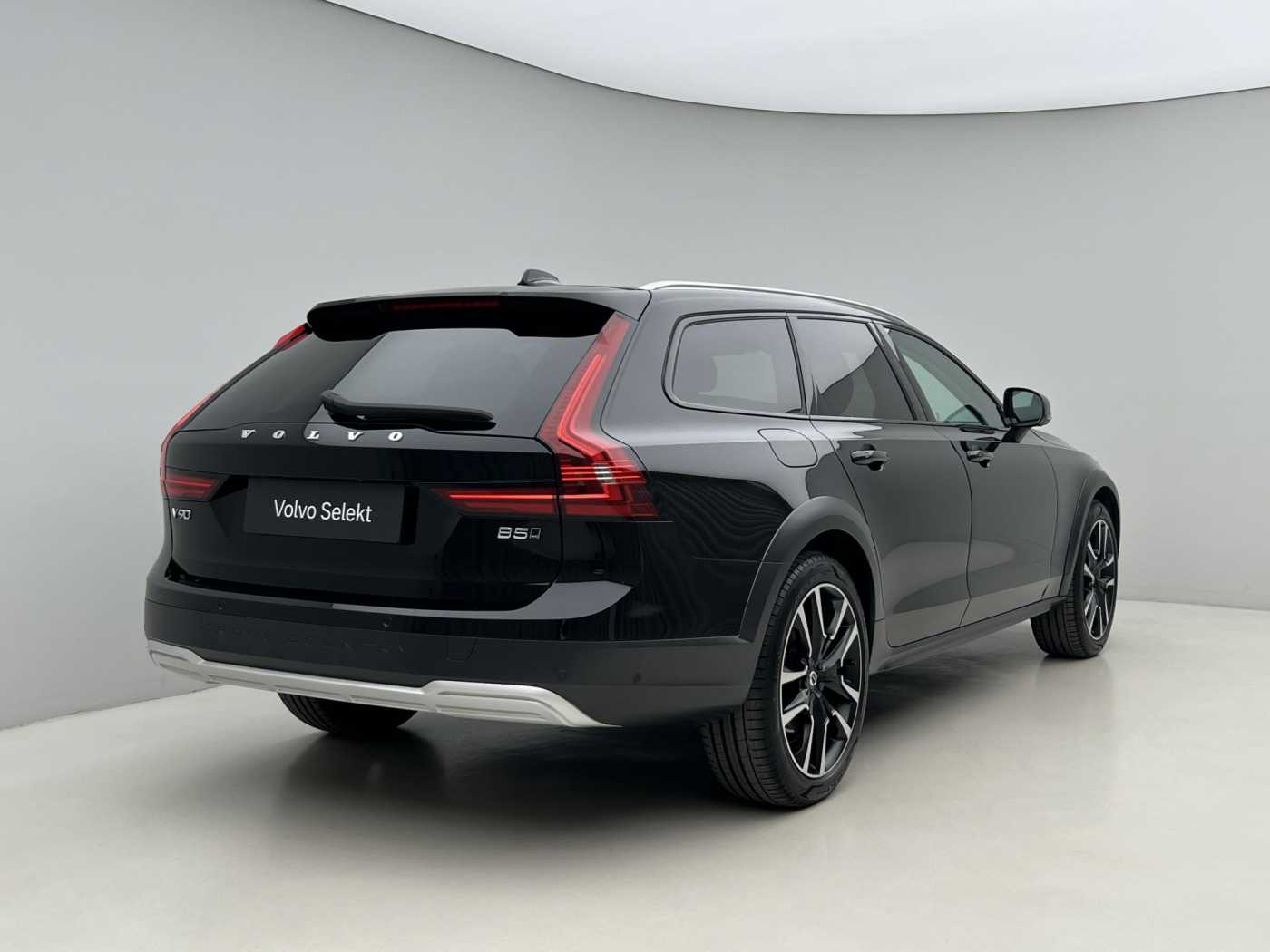 Volvo V90 Cross Country