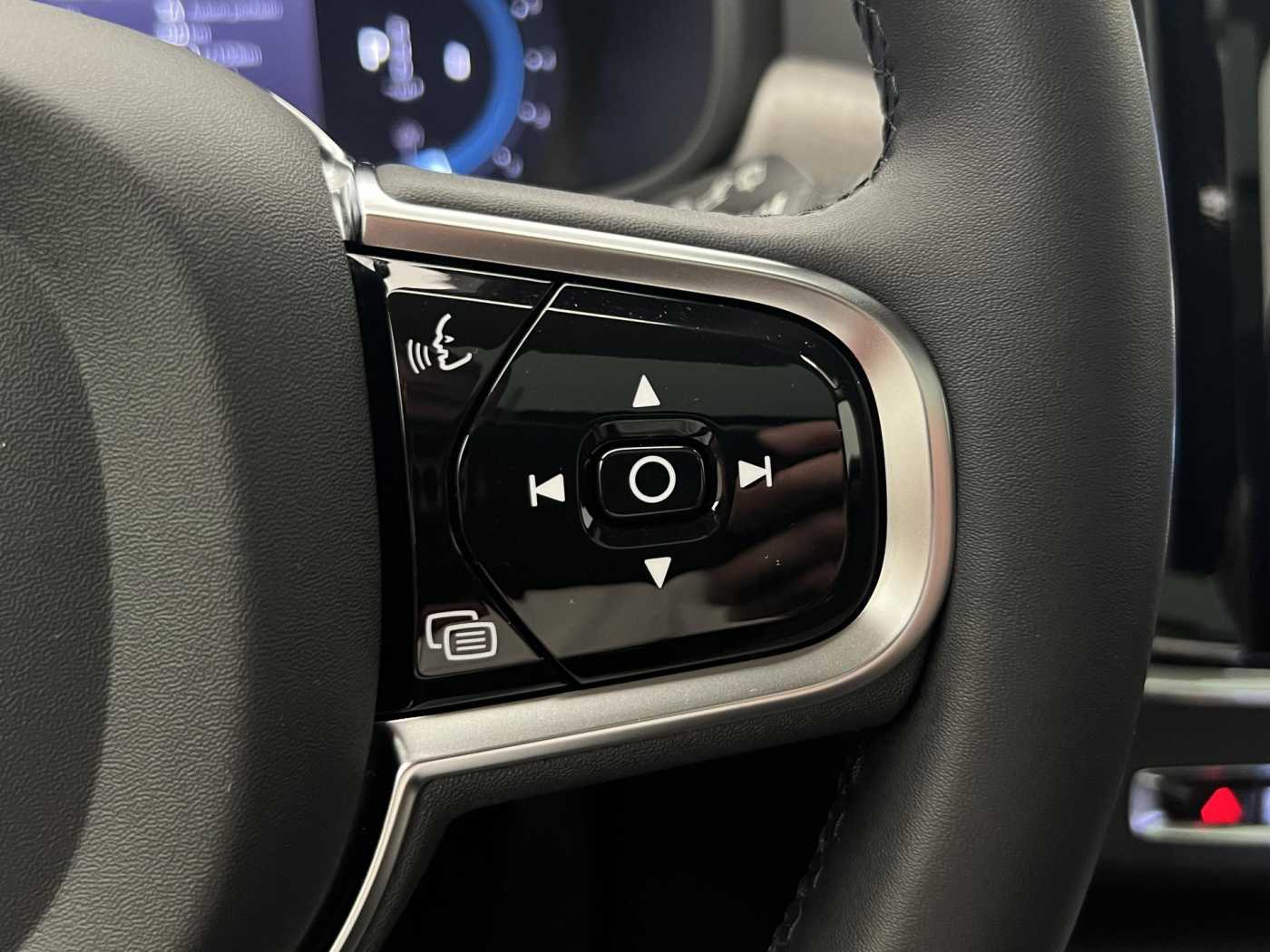 Volvo V90 Cross Country