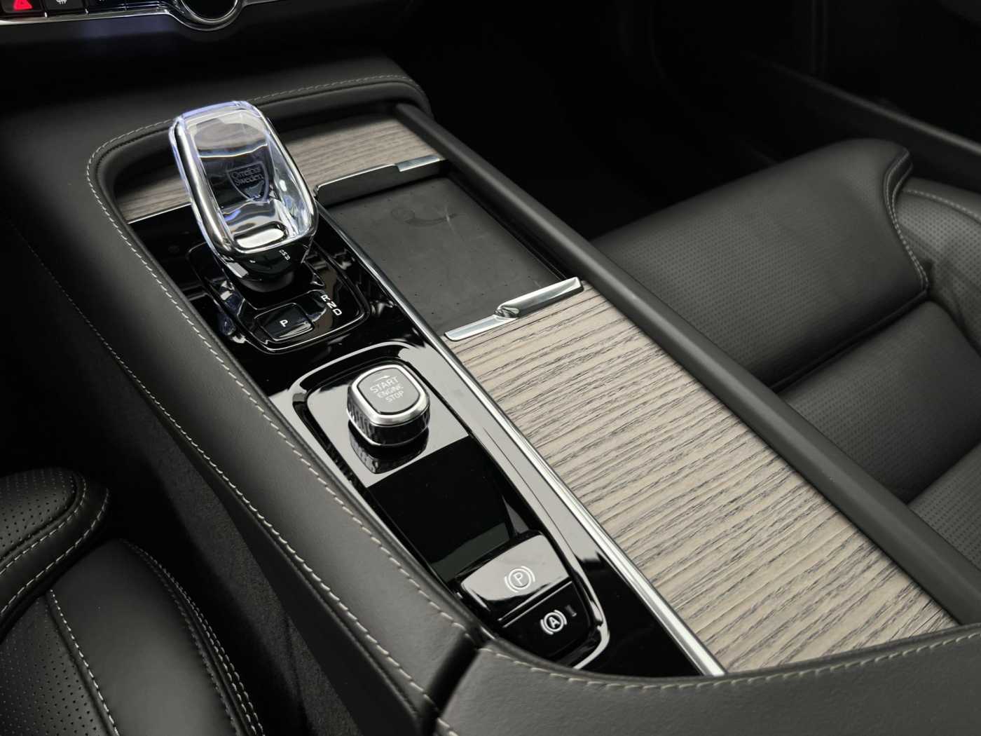 Volvo V90 Cross Country