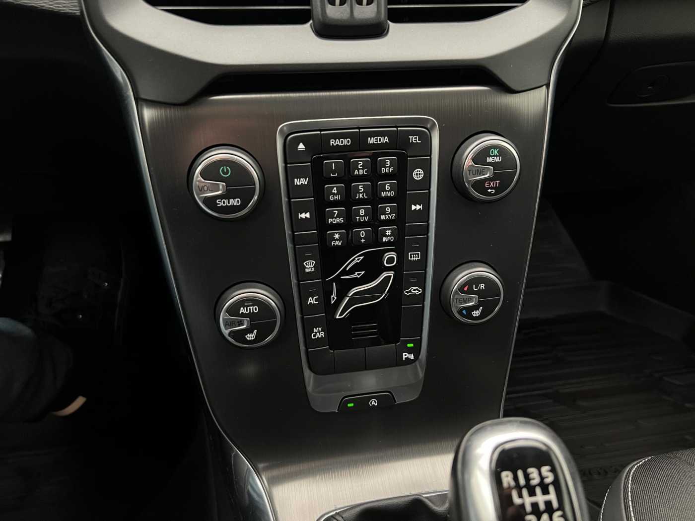 Volvo V40