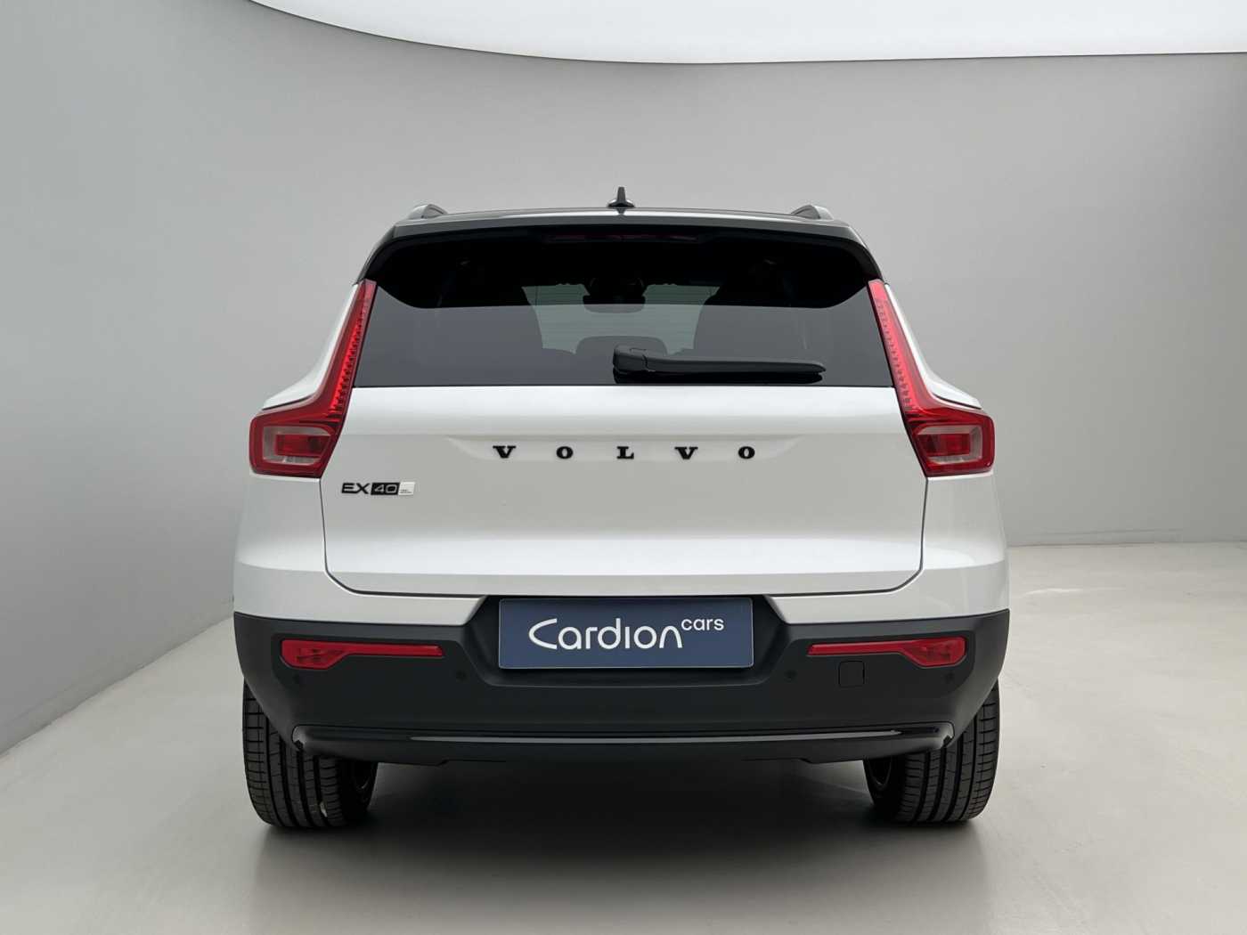 Volvo EX40