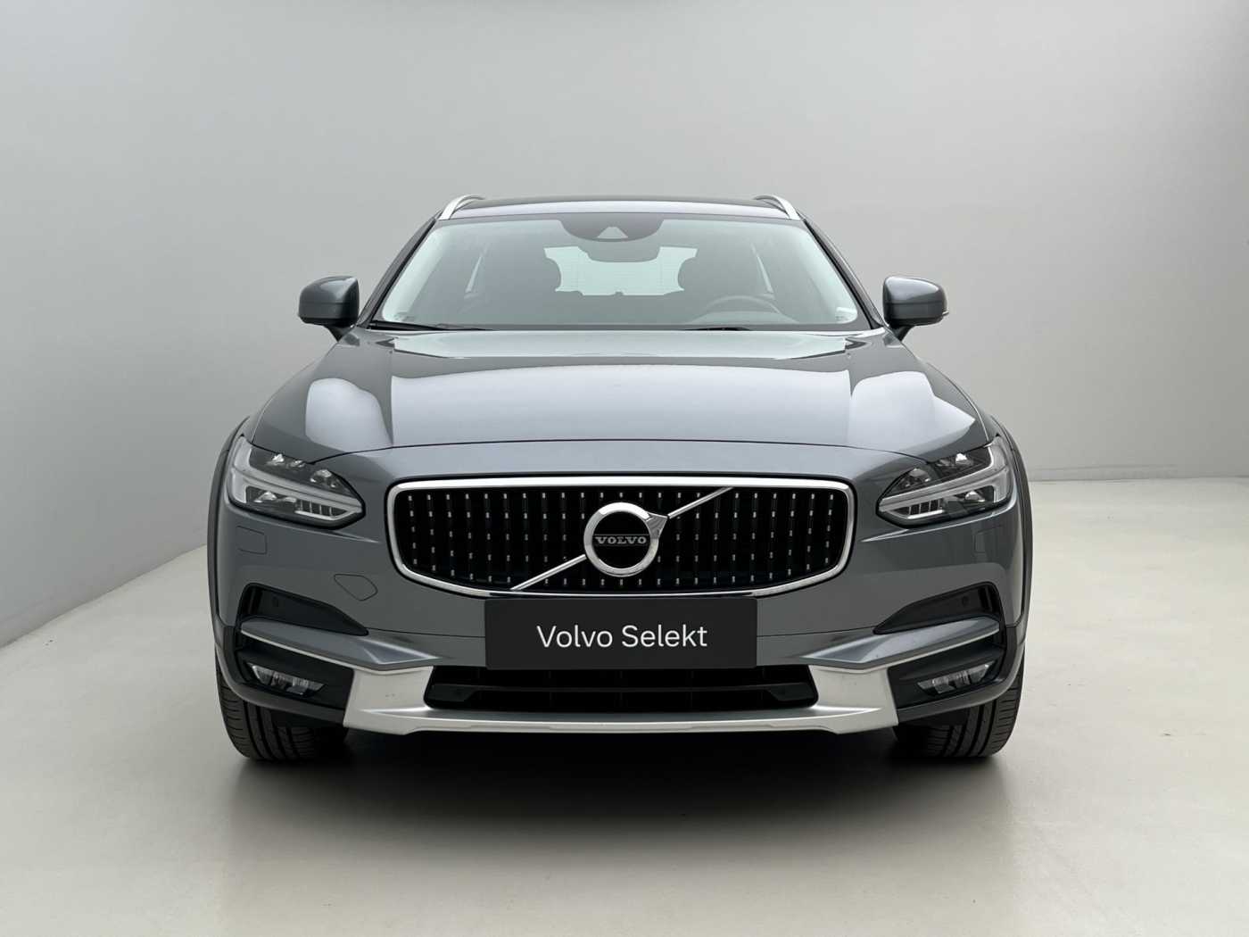 Volvo V90 Cross Country