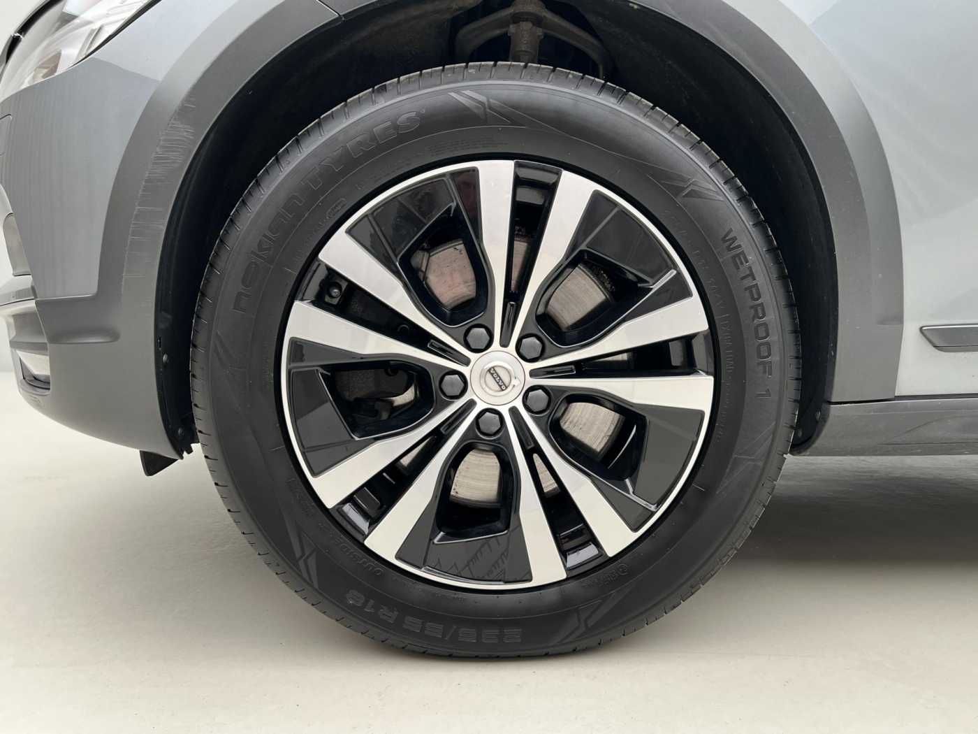 Volvo V90 Cross Country