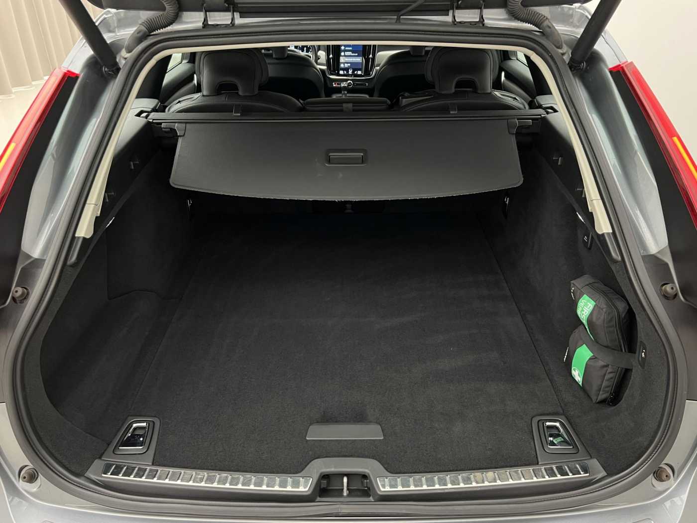 Volvo V90 Cross Country