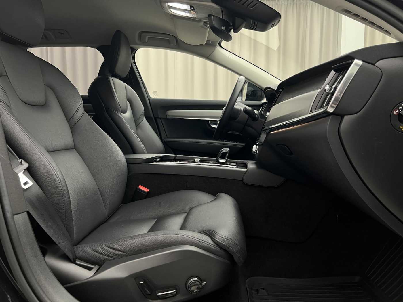 Volvo V90 Cross Country