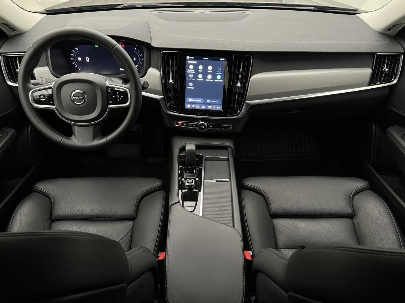 Volvo V90 Cross Country