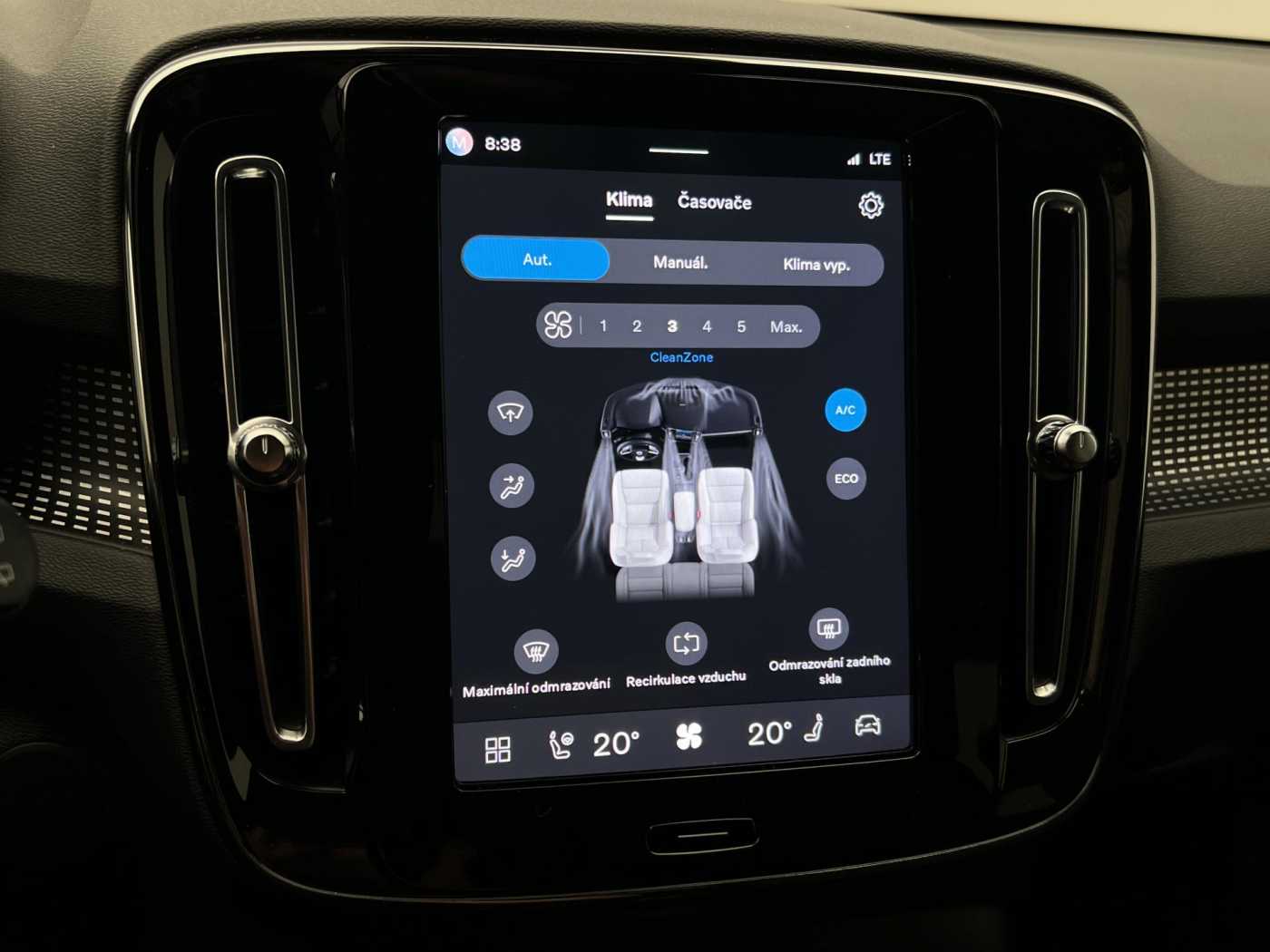 Volvo XC40 Recharge